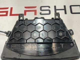 Панель крепления камеры TRIPLE, ориг. номер 1530259-00-B, 1086333-00-F, Tesla Model 3 2017-2021