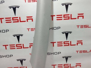 Накладка стойки С, ориг. номер 1086269-01-L, Tesla Model 3 2017-2021