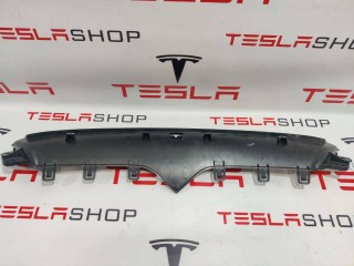 Накладка гриля бампера переднего верхняя, ориг. номер 1047021-00-E, Tesla Model X 2015-2021