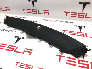 Накладка гриля бампера переднего верхняя, ориг. номер 1047021-00-E, Tesla Model X 2015-2021