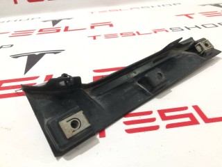 Обтекатель колеса переднего, ориг. номер 1054803-00-C, Tesla Model X 2015-2021