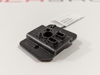 Кронштейн крепления козырька солнцезащитного, ориг. номер 1090081-00-E, Tesla Model 3 2017-2021