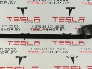 Уплотнитель стекла внутренний двери, ориг. номер 1090496-00-E, Tesla Model 3 2017-2021