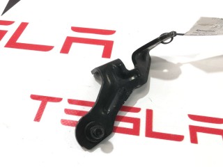 Кронштейн амортизатора капота (шаровый), ориг. номер 1089586-00-C, Tesla Model 3 2017-2021