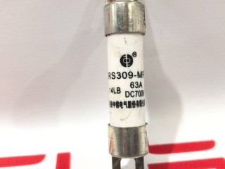 Предохранитель выс. основной батареи RS309-MF 14LB DC700V 63A, ориг. номер 5020206, RS309-MF, Tesla Model 3 2017-2021