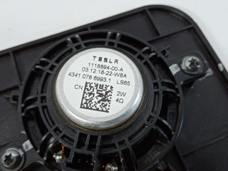 Панель проема для ног пассажира, ориг. номер 1100553-00-A, Tesla Model 3 2017-2021