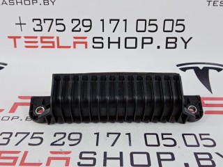 Кронштейн крепления электропроводки, ориг. номер 1008964-00-B, Tesla Model S 2012-2016