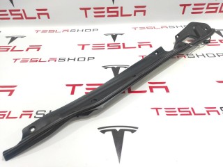 Датчик прижатия (накладка крышки багажника), ориг. номер 6007570-00-C, Tesla Model S 2012-2016