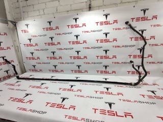 Шланги охлаждающей жидкости, ориг. номер 1077578-00-E, Tesla Model 3 2017-2021