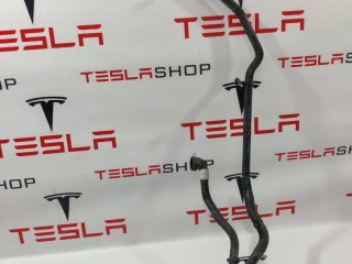 Шланги охлаждающей жидкости, ориг. номер 1077578-00-E, Tesla Model 3 2017-2021