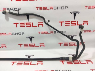 Шланги охлаждающей жидкости, ориг. номер 1077578-00-E, Tesla Model 3 2017-2021
