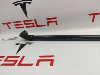 Шланги охлаждающей жидкости, ориг. номер 1077578-00-E, Tesla Model 3 2017-2021