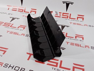 прочая запчасть, ориг. номер 1009173-00-E, Tesla Model S 2012-2016