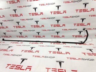Шланги охлаждающей жидкости, ориг. номер 1077593-00-D, Tesla Model 3 2017-2021