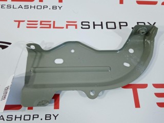 Кронштейн крепления фары и крыла, ориг. номер 1100383-S0-A, Tesla Model 3 2017-2021