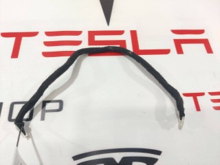 прочая запчасть, ориг. номер 1013242-00-H, Tesla Model X 2015-2021