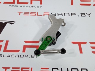 Датчик уровня пневмоподвески, ориг. номер 1004173-00-A, Tesla Model S 2012-2016