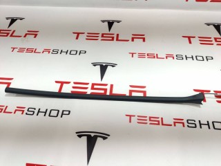 Короб проводки камеры TRIPLE, ориг. номер 1079608-00-A, Tesla Model X 2015-2021