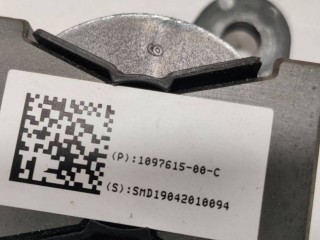 прочая запчасть, ориг. номер 1526573-00-A, 1097615-00-C, Tesla Model Y 2020-2026