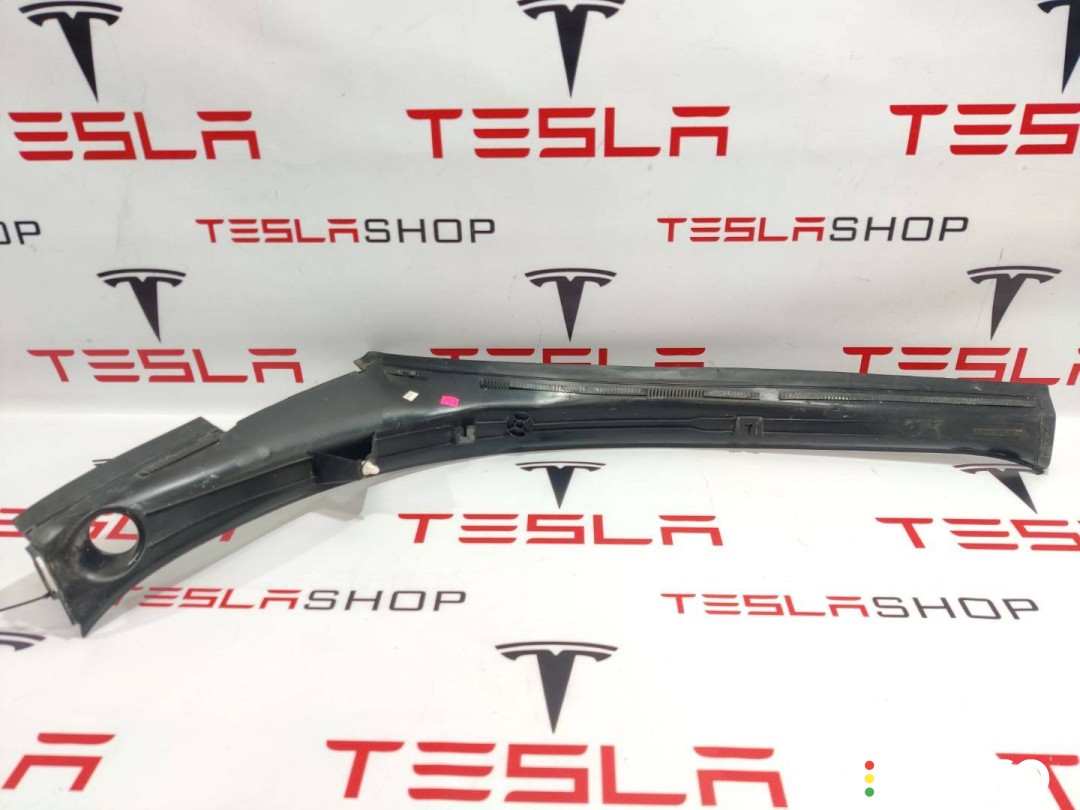 Облицовка проема багажника Tesla Model X 2015-2021, 1047321-00-E, фото 2
