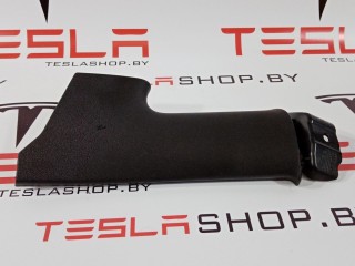 Накладка стойки С, ориг. номер 1086273-90-G, Tesla Model 3 2017-2021