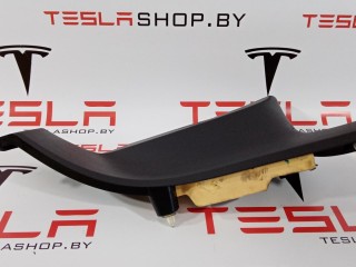 Накладка стойки С, ориг. номер 1086312-00-F, Tesla Model 3 2017-2021