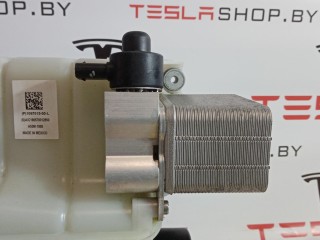 Теплообменник/чиллер (CHILLER), ориг. номер 1088248-00-D, Tesla Model 3 2017-2021