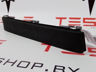 Накладка подъемной задней двери, ориг. номер 1055010-06-J, 1055015-00-B, Tesla Model X 2015-2021