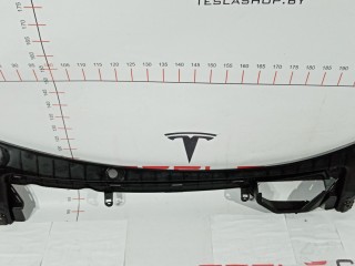 Подкапотная накладка стеклоочистителей, ориг. номер 1008976-00-D, Tesla Model S 2012-2016