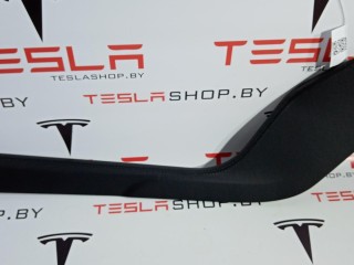 Панель центрального тоннеля, ориг. номер 1004705-00-D, Tesla Model S 2012-2016