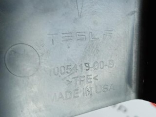 Накладка опоры (стакана) амортизатора, ориг. номер 1005419-00-B, Tesla Model S 2012-2016