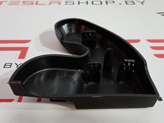 Накладка сидений 3-го ряда, ориг. номер 1014276-00-B, Tesla Model S 2012-2016