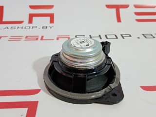 прочая запчасть, ориг. номер 1004833-01-A, Tesla Model S 2012-2016
