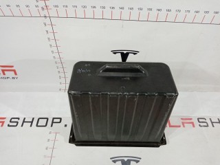 Расширение переднего бокса хранения, ориг. номер 1005897-00-G, Tesla Model S 2012-2016