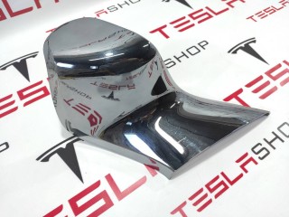 Накладка хромированная 2-го ряда сидения, ориг. номер 1062967-00-A, Tesla Model X 2015-2021