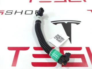 прочая запчасть, ориг. номер 1521564-00-A, Tesla Model Y 2020-2026