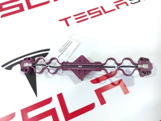 Разъём низковольтный основной батареи фигурный, ориг. номер 1492754-1, Tesla Model 3 2017-2021