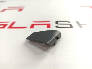 Заглушка пластиковая карты двери, ориг. номер 1110194-00-E, Tesla Model 3 2017-2021