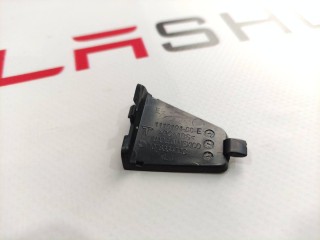 Заглушка пластиковая карты двери, ориг. номер 1110194-00-E, Tesla Model 3 2017-2021