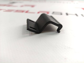 Заглушка беспроводного зарядного устройства, ориг. номер 1060585-00-A, Tesla Model S 2012-2016