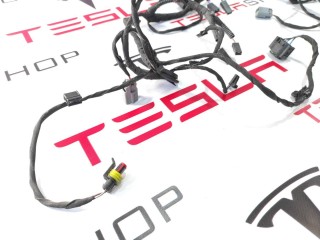 Электропроводка бокса переднего багажника (ванны), ориг. номер 1035338-00-S, Tesla Model S 2016-2021