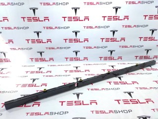 Распорка центральная корпуса основной батареи, ориг. номер 1131049-00-G, Tesla Model 3 2017-2021