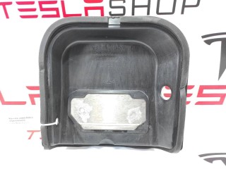 Крышка замка бокса подкапотного, ориг. номер 1005892-00-B, 1009077-00-D, Tesla Model S 2012-2016