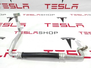 Трубка радиатора кондиционера, ориг. номер 1009293-00-A, Tesla Model S 2012-2016