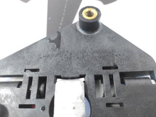 Кронштейн мотора привода люка, ориг. номер 6008694, 6008697-00-A, Tesla Model S 2012-2016