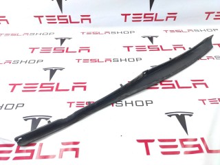 Молдинг (плавник), ориг. номер 600818700D, Tesla Model S 2012-2016