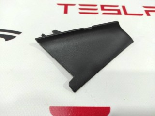 Заглушка (накладка) диффузора переднего, ориг. номер 1057845-00-B, Tesla Model S 2016-2021
