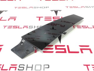 Накладка стойки B, наружная, ориг. номер 1004534-00-B, Tesla Model S 2012-2016