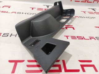 Накладка центральной панели, ориг. номер 1035563-00-C, 1054822-00-A, Tesla Model X 2015-2021