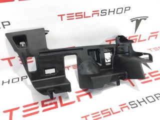 Накладка пластиковая под рулевой колонкой, ориг. номер 1035577-00-D, Tesla Model X 2015-2021